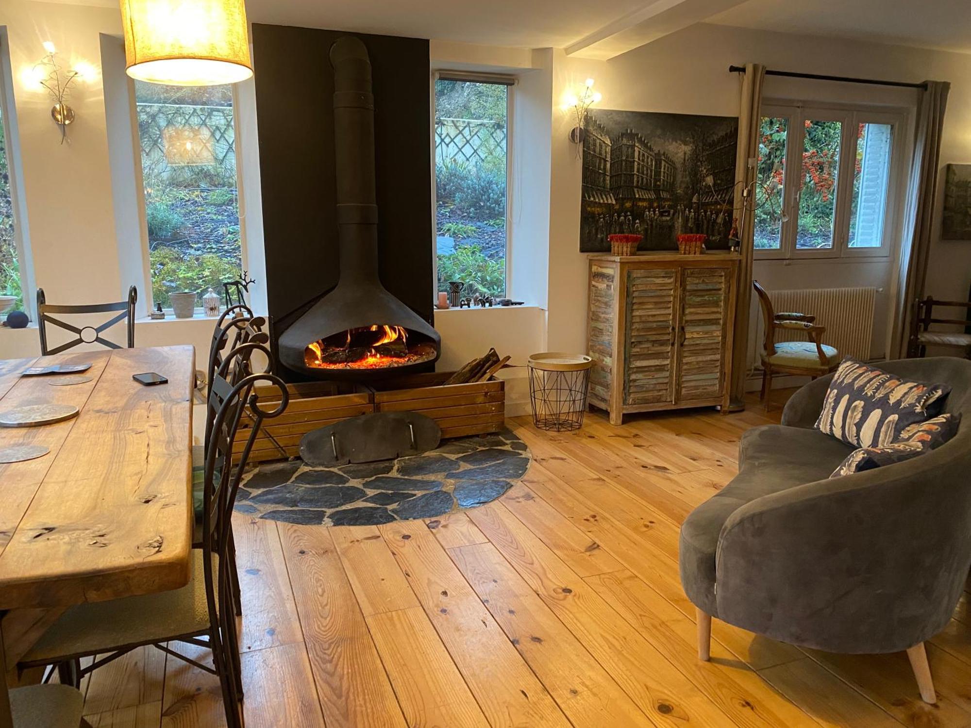 Villa Les Terrasses Dans La Nature Avec Piscine A 2 Pas De Lyon, Metro A 15Mn A Pied Pour Lyon Centre En 10Mn Ou Bus A 300M Pour Lyon Centre 隆河省 外观 照片